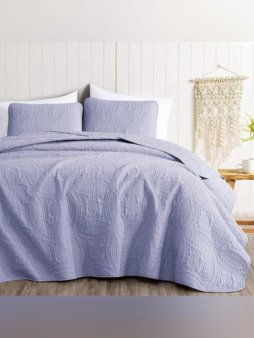 Classic Quilted king 3 piece Bedspread Set in Lavender